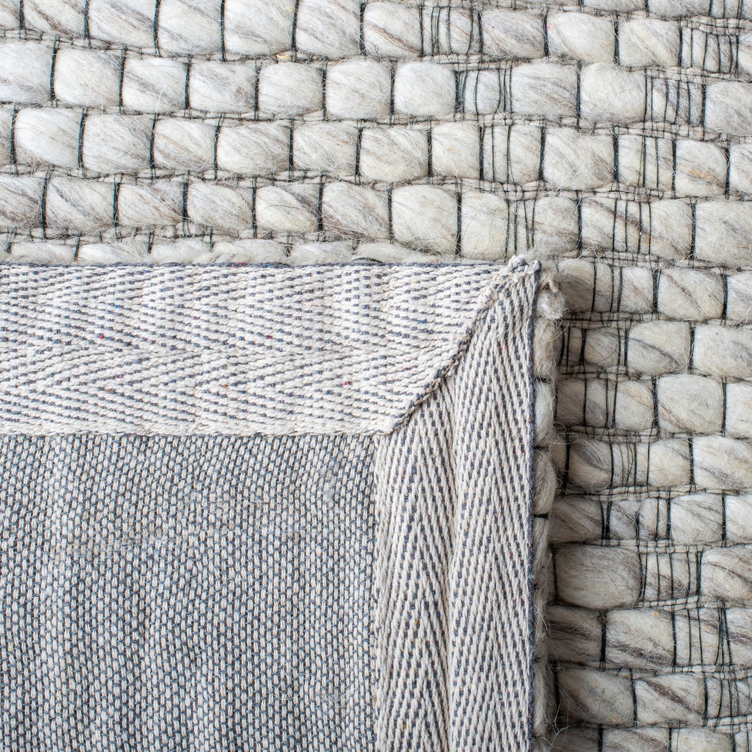 Safavieh Marbella Mrb551B Beige Rugs.