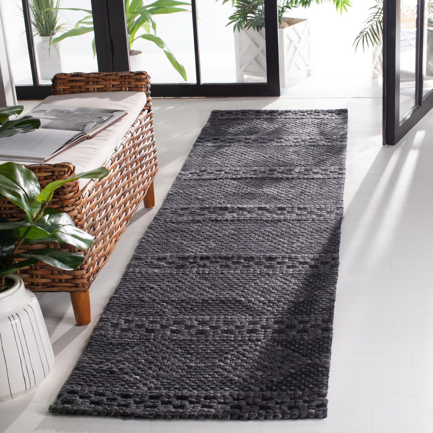 Safavieh Marbella Mrb552H Charcoal Rugs.