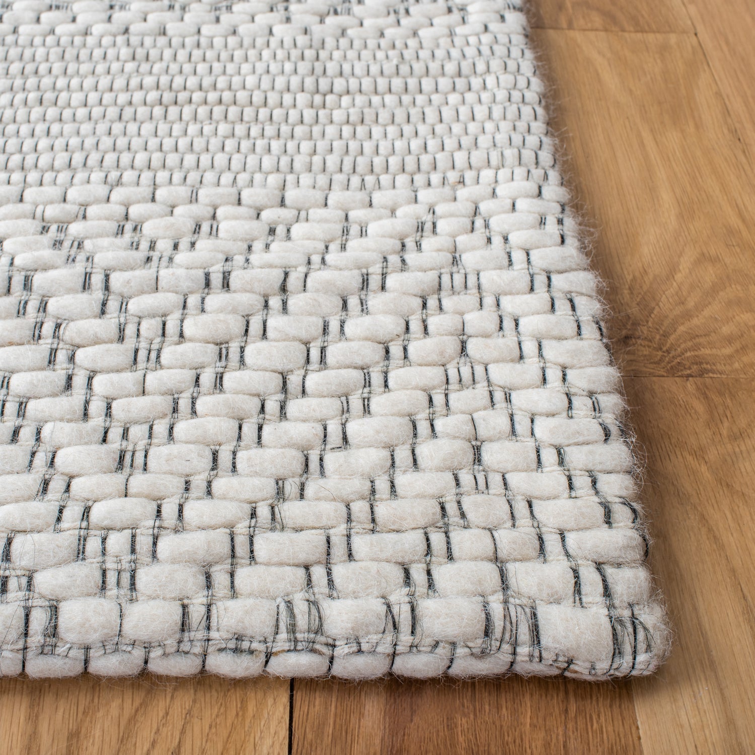 Safavieh Marbella Mrb554A Ivory Rugs.