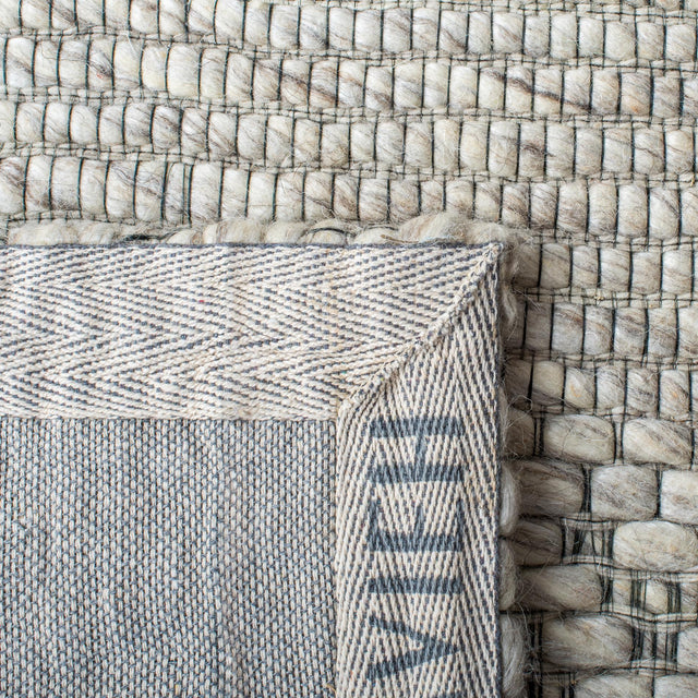 Safavieh Marbella Mrb554B Beige/Light Grey Rugs.