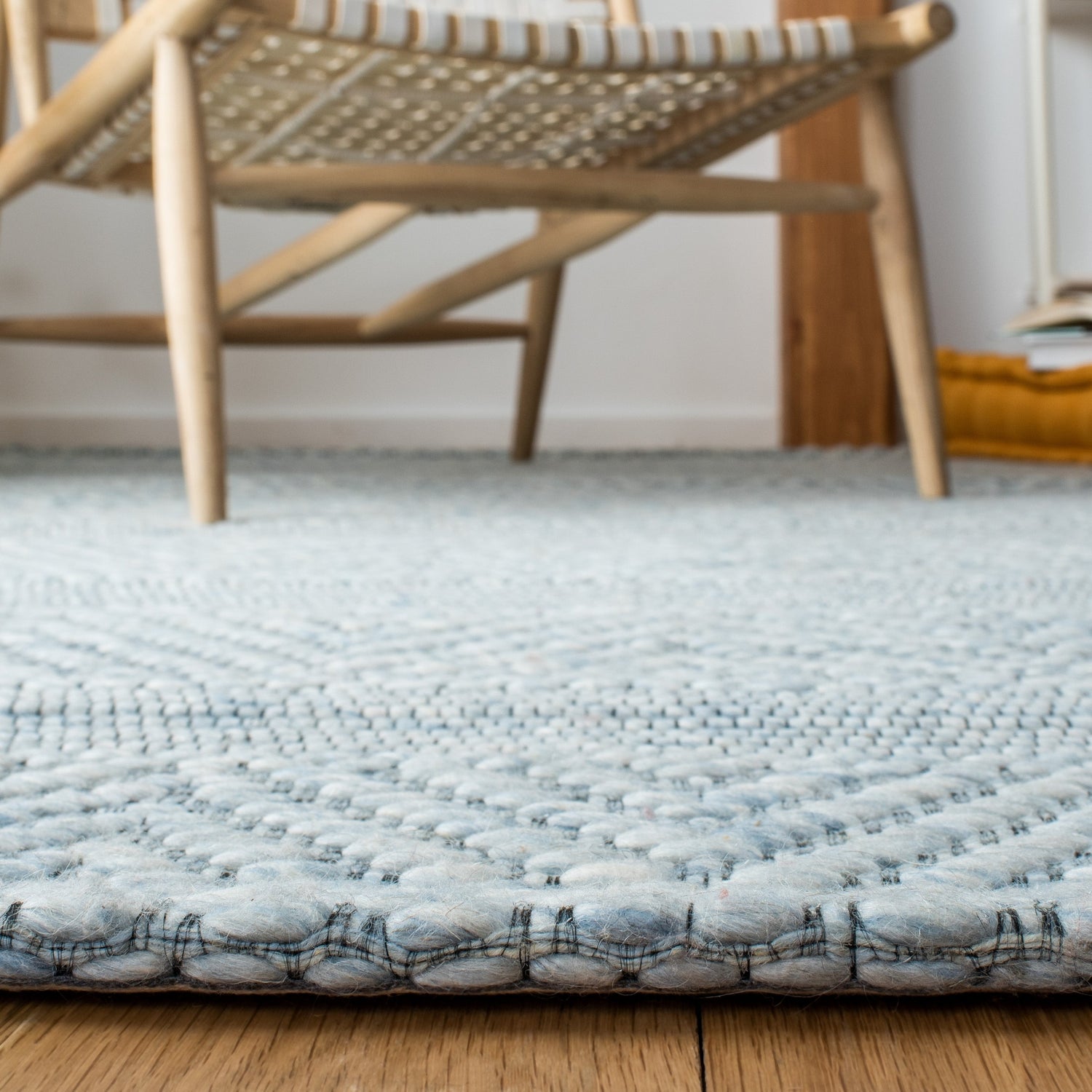 Safavieh Marbella Mrb554M Blue Rugs.