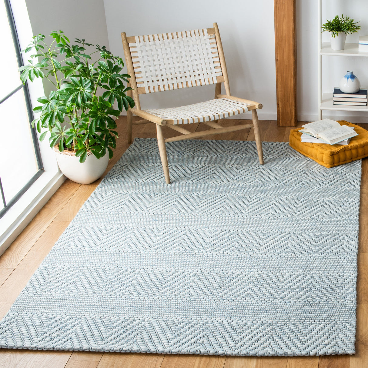 Safavieh Marbella Mrb554M Blue Rugs.