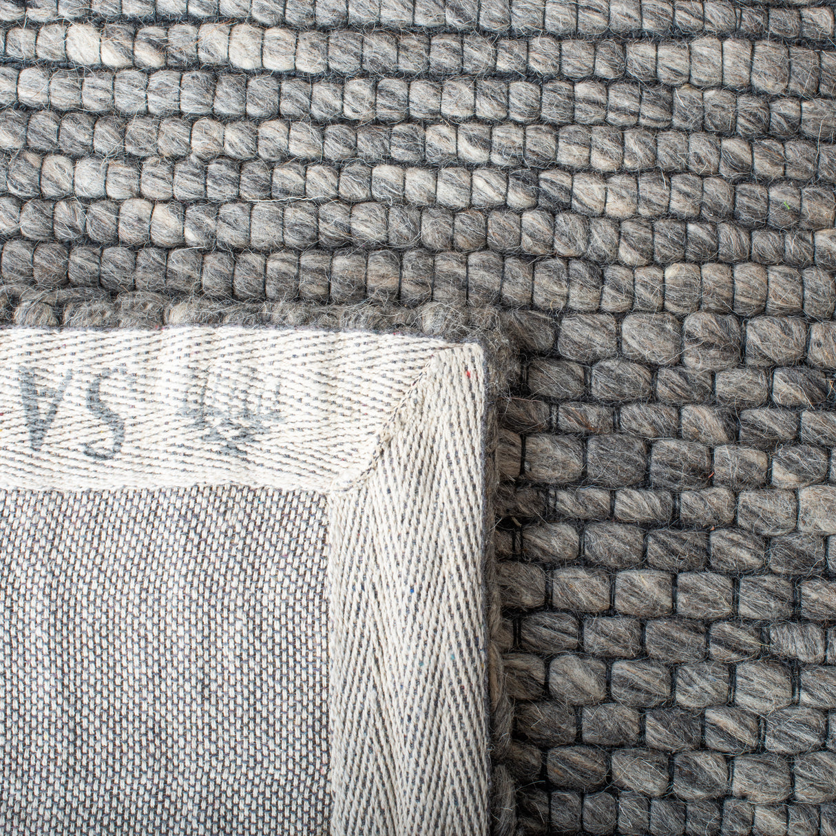 Safavieh Marbella Mrb556F Dark Grey Rugs.
