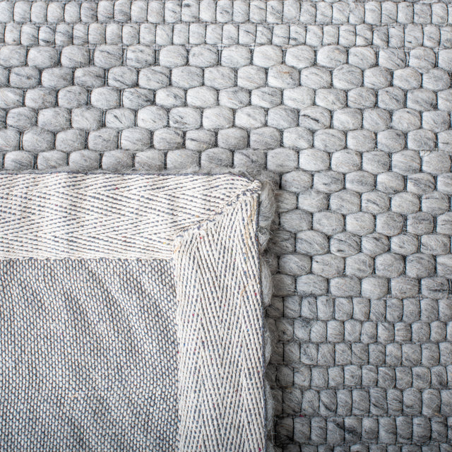 Safavieh Marbella Mrb556G Silver/Grey Rugs.