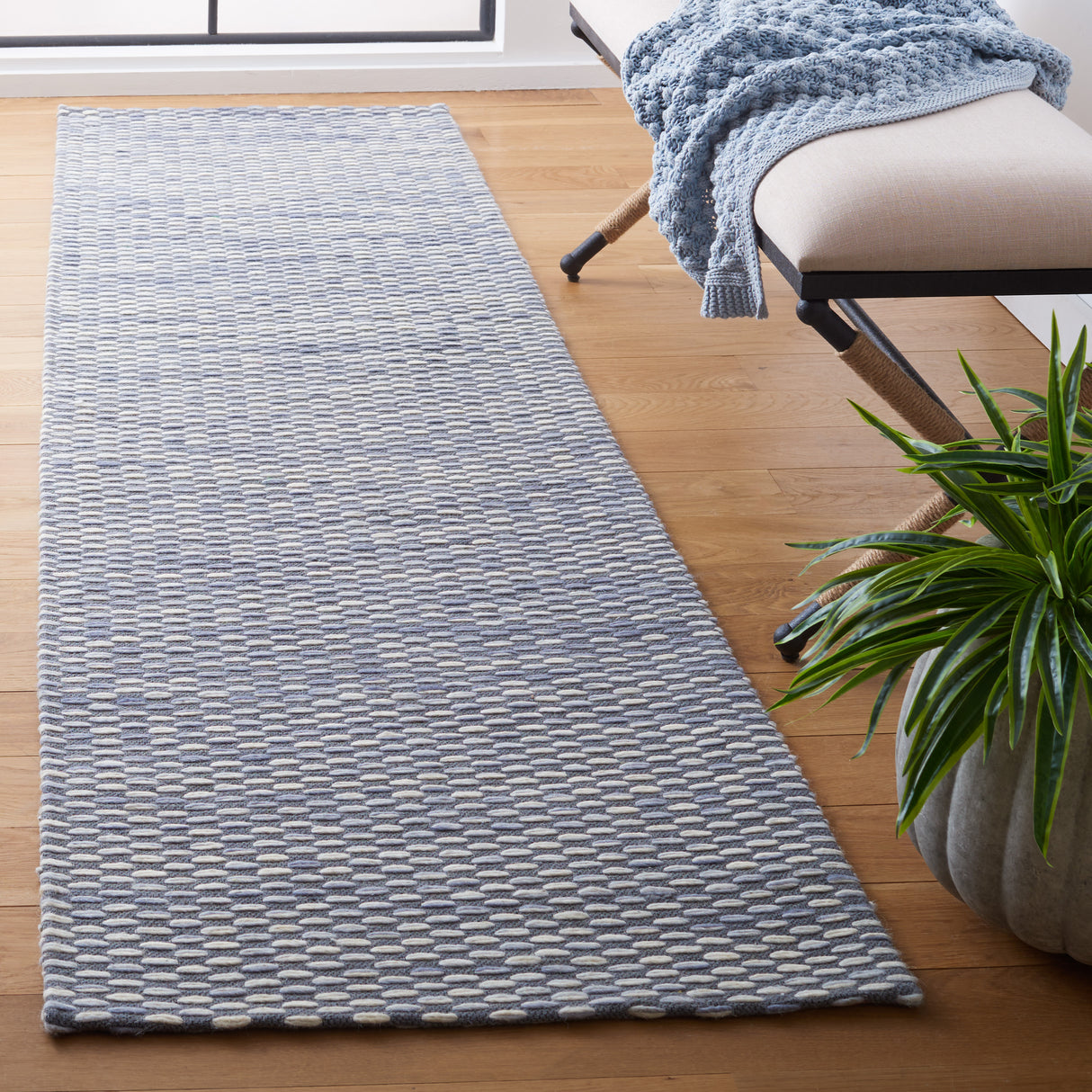 Safavieh Marbella Mrb904F Grey/Beige Rug.