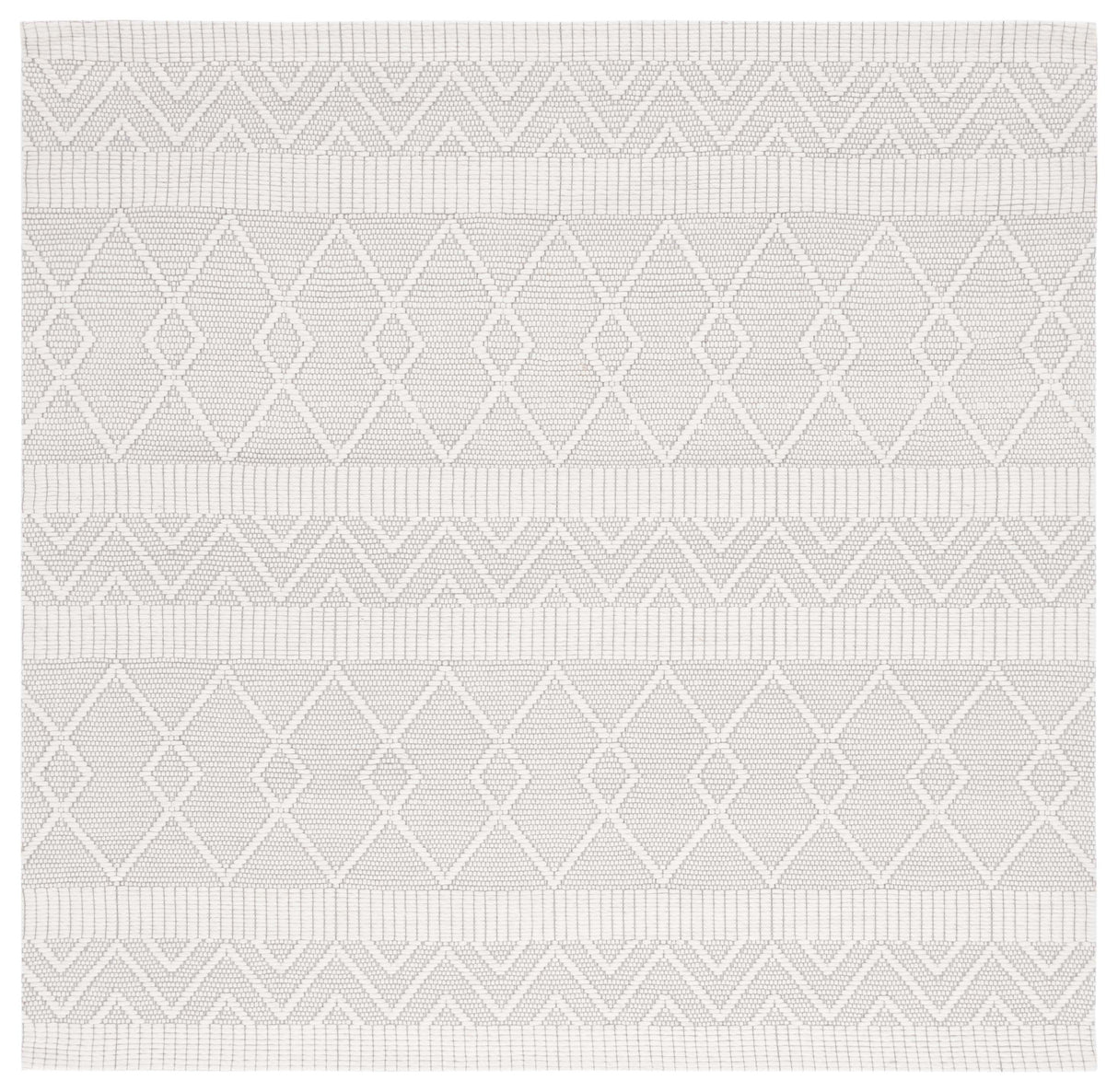 Safavieh Marbella Mrb908A Ivory/Beige Rug.