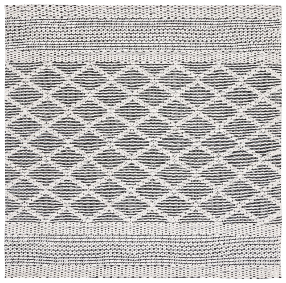 Safavieh Marbella Mrb952Z Ivory/Black Rug.