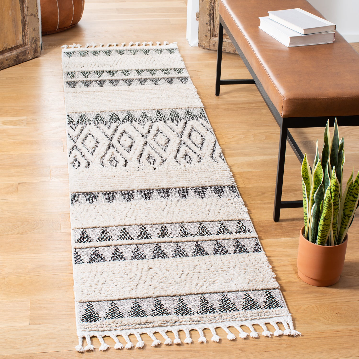 Safavieh Marrakesh Mrk519B Ivory/Blue Rug.