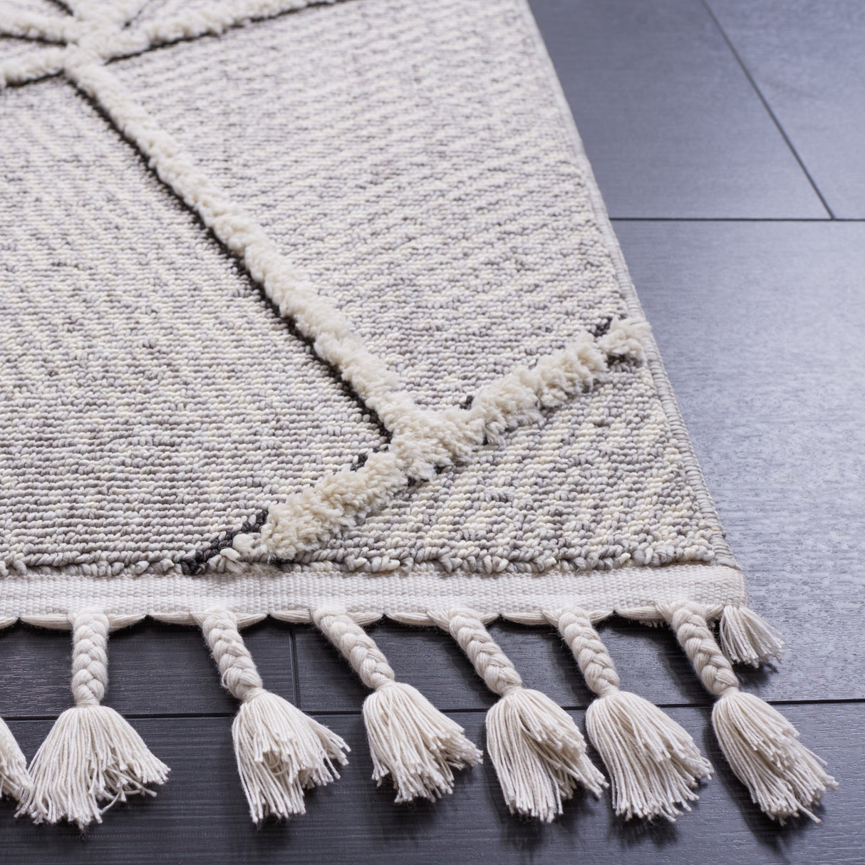 Safavieh Marrakesh Mrk552F Grey/Ivory Rug.