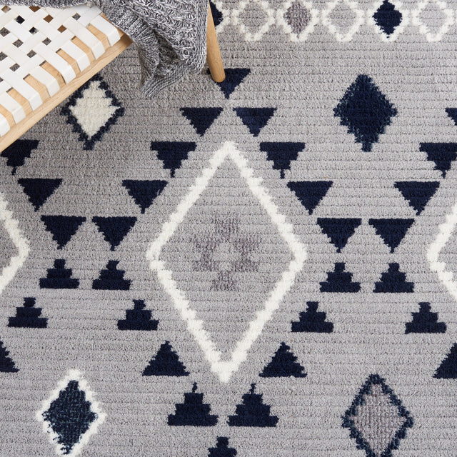 Safavieh Marrakesh Mrk606G Grey/Navy Rug.