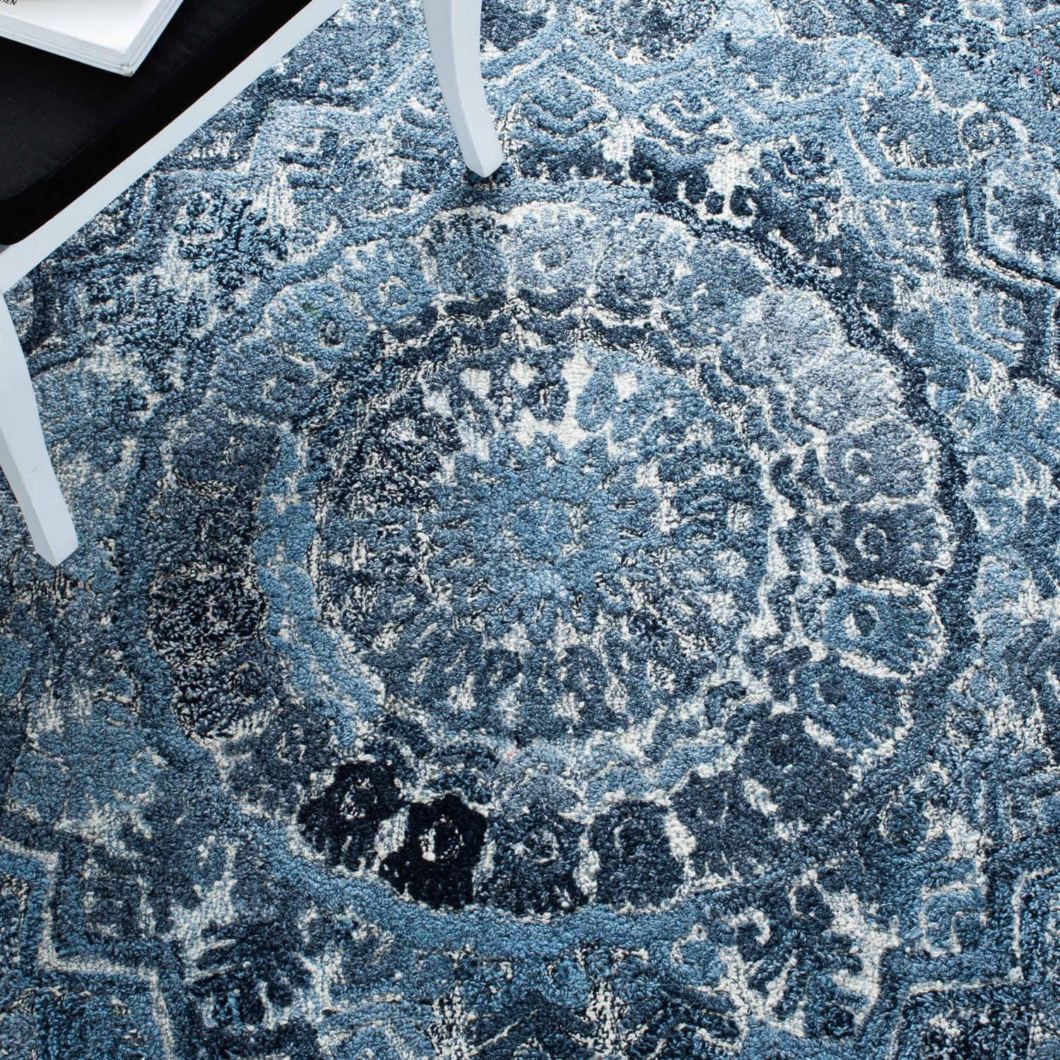 Safavieh Marquee Mrq110N Blue/Grey Rugs.