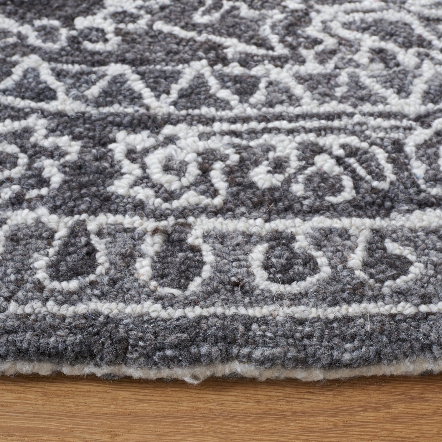 Safavieh Marquee Mrq117Z Black/Ivory Rugs.