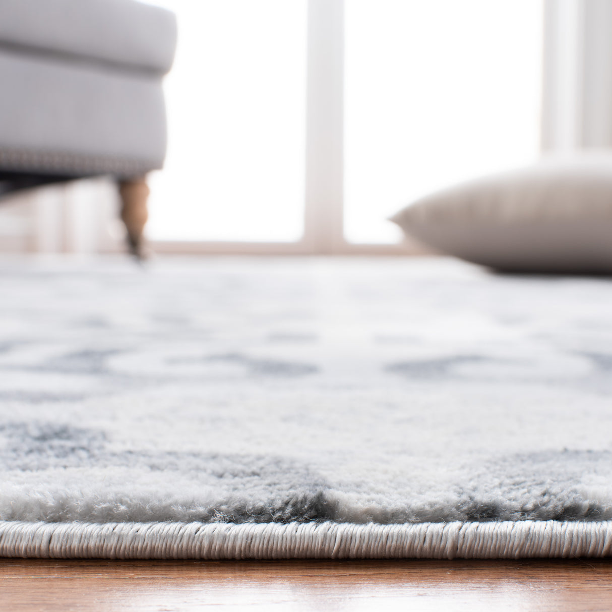 Safavieh Martha Stewart Msr0956F Grey/Ivory Rugs.