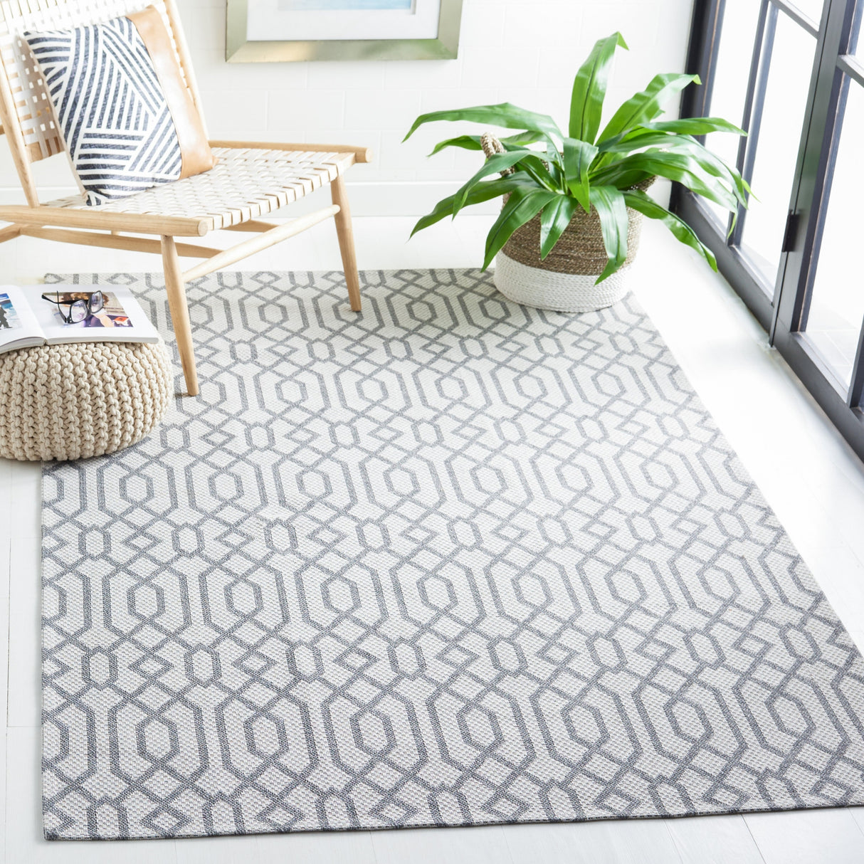 Safavieh Martha Stewart Msr421G Silver/Grey Rugs.