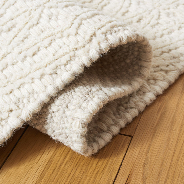 Safavieh Martha Stewart Msr9602A Ivory Rug.