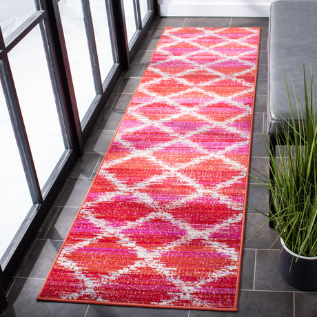 Safavieh Montage Mtg261R Fuchsia/Ivory Rug.