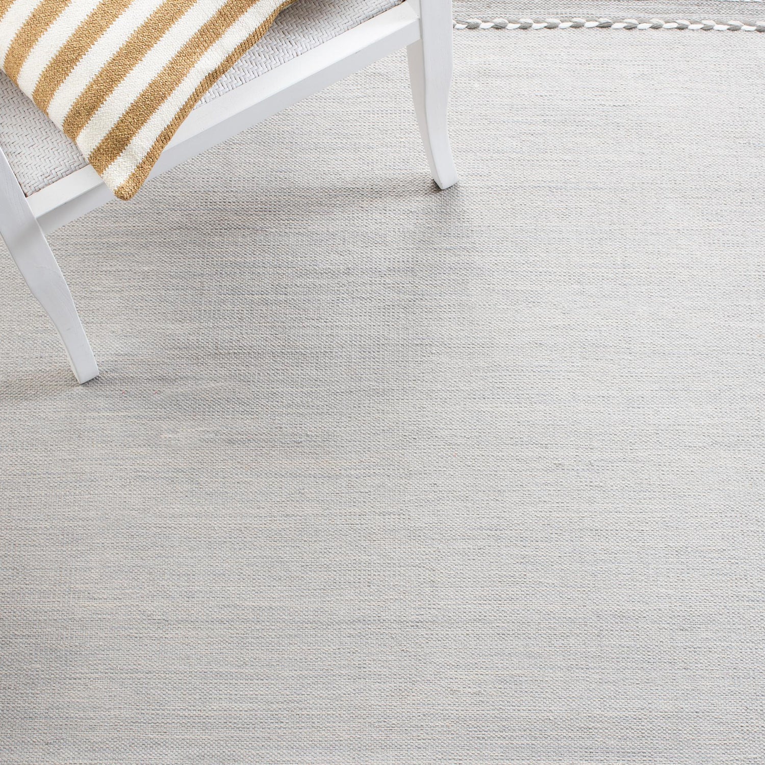 Safavieh Montauk Mtk215F Grey/Ivory Rugs.
