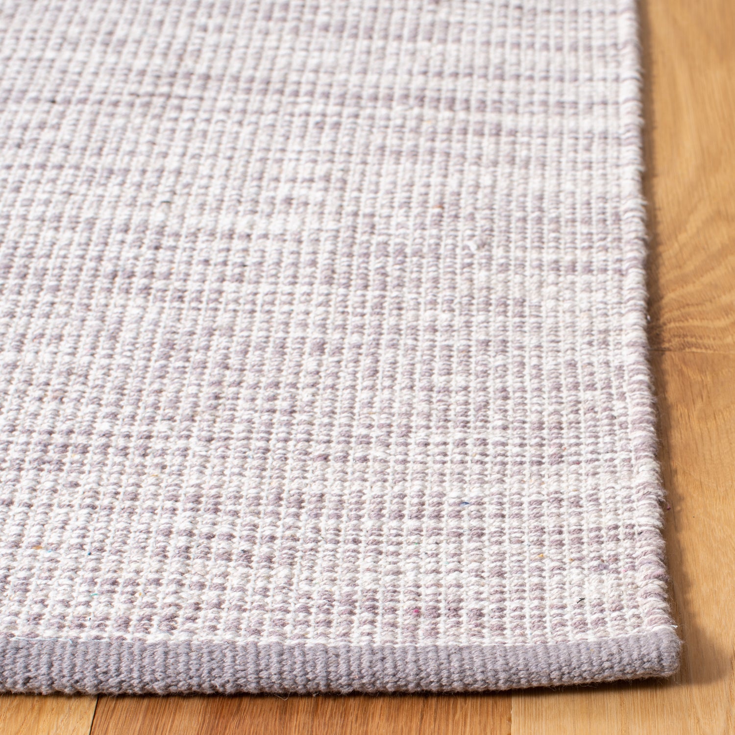 Safavieh Montauk Mtk250G Silver Rugs.