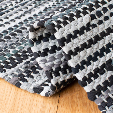 Safavieh Montauk Mtk251F Grey/Black Rugs.