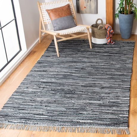 Safavieh Montauk Mtk251F Grey/Black Rugs.