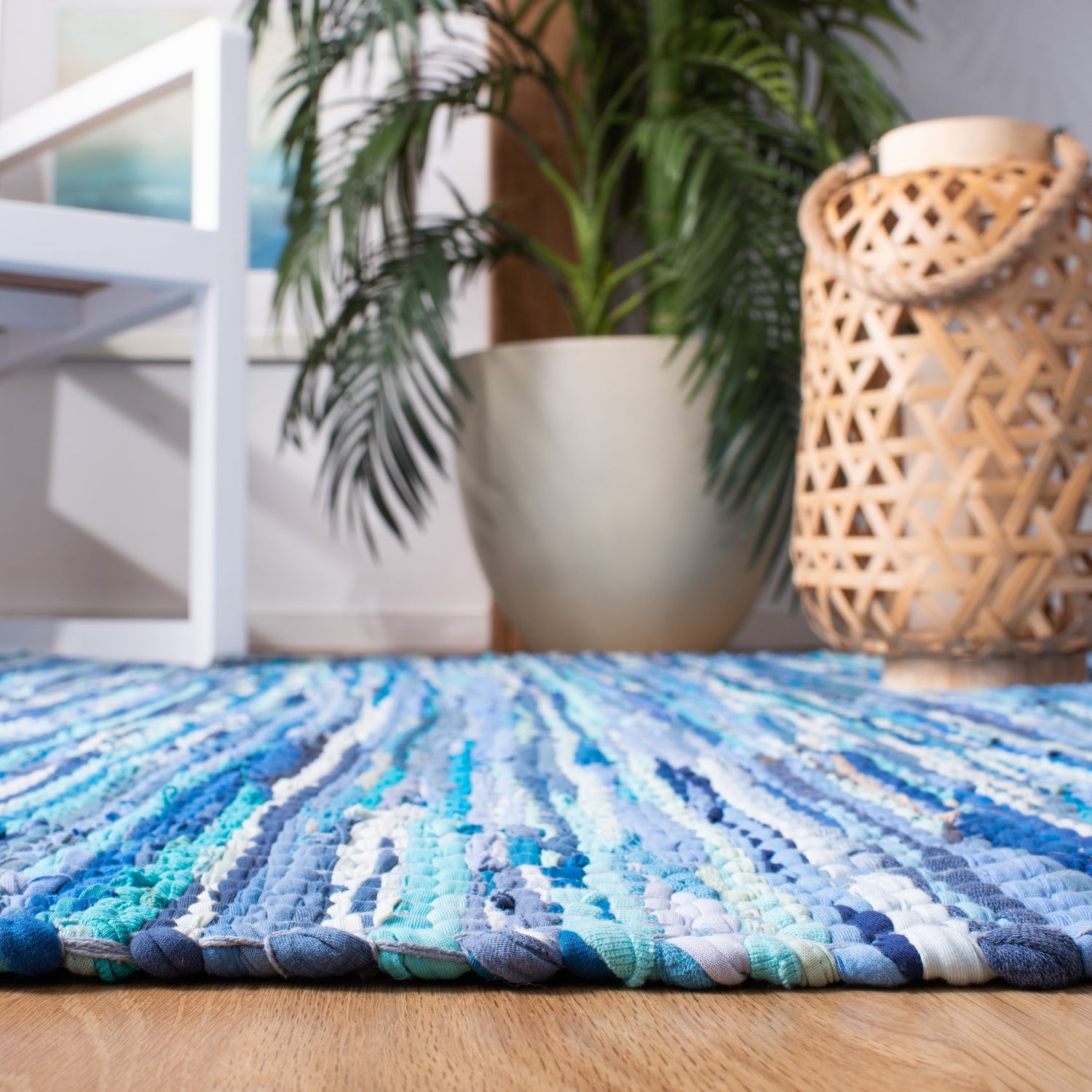 Safavieh Montauk Mtk251M Blue Rugs.