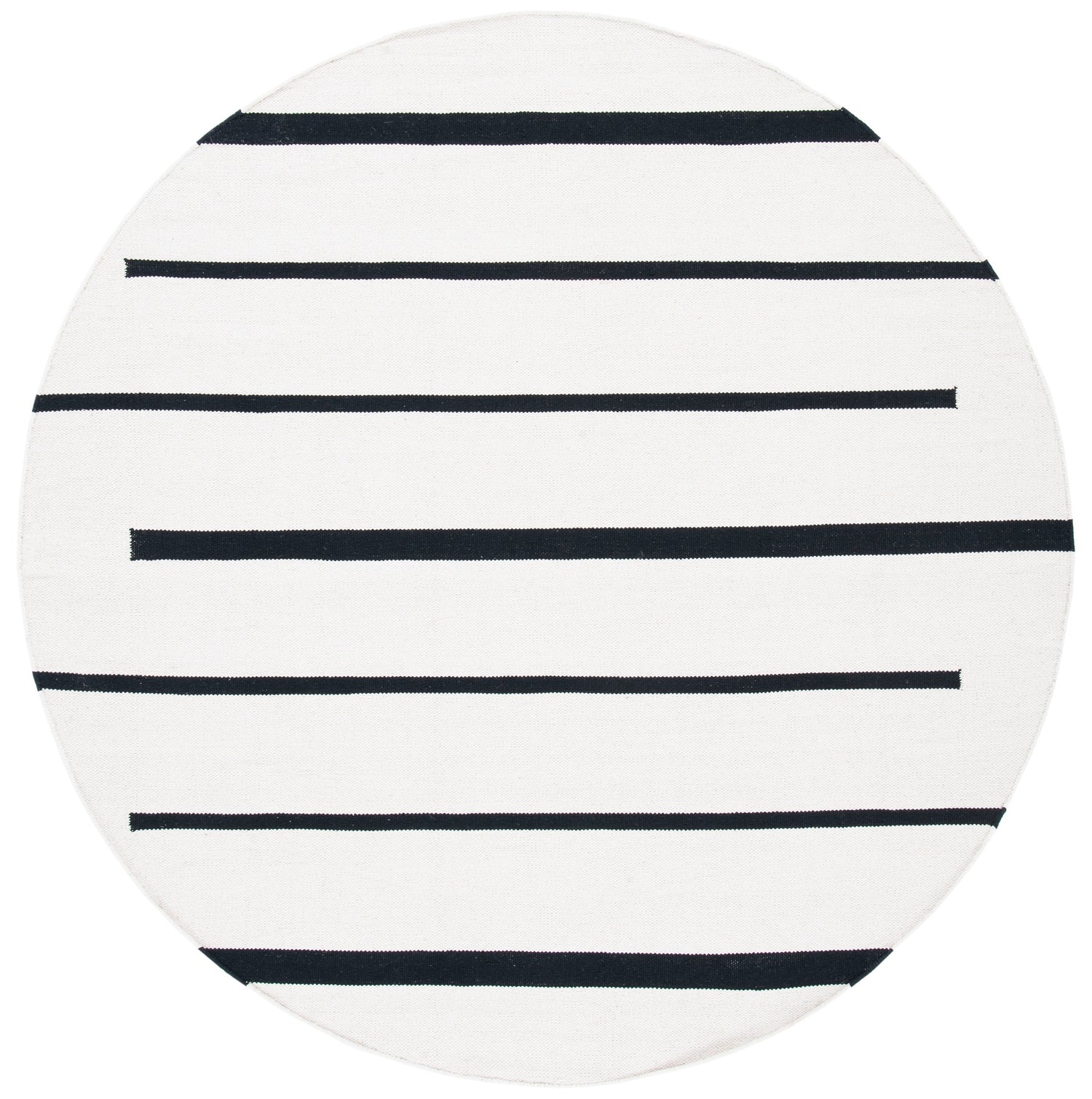 Safavieh Montauk Mtk311A Ivory/Black Rug.