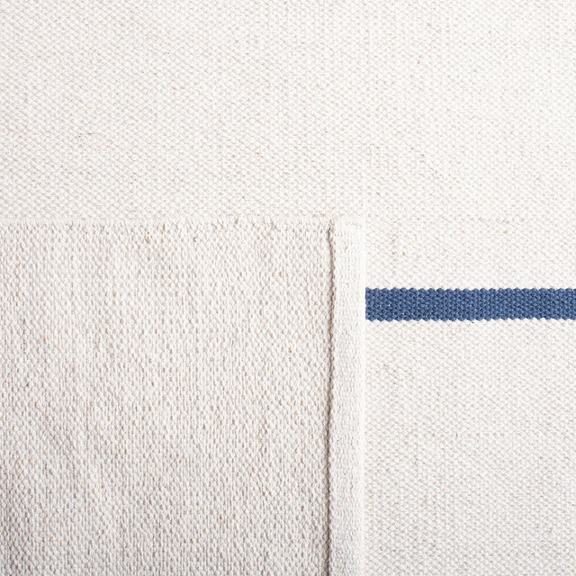 Safavieh Montauk Mtk311M Ivory/Navy Rugs.