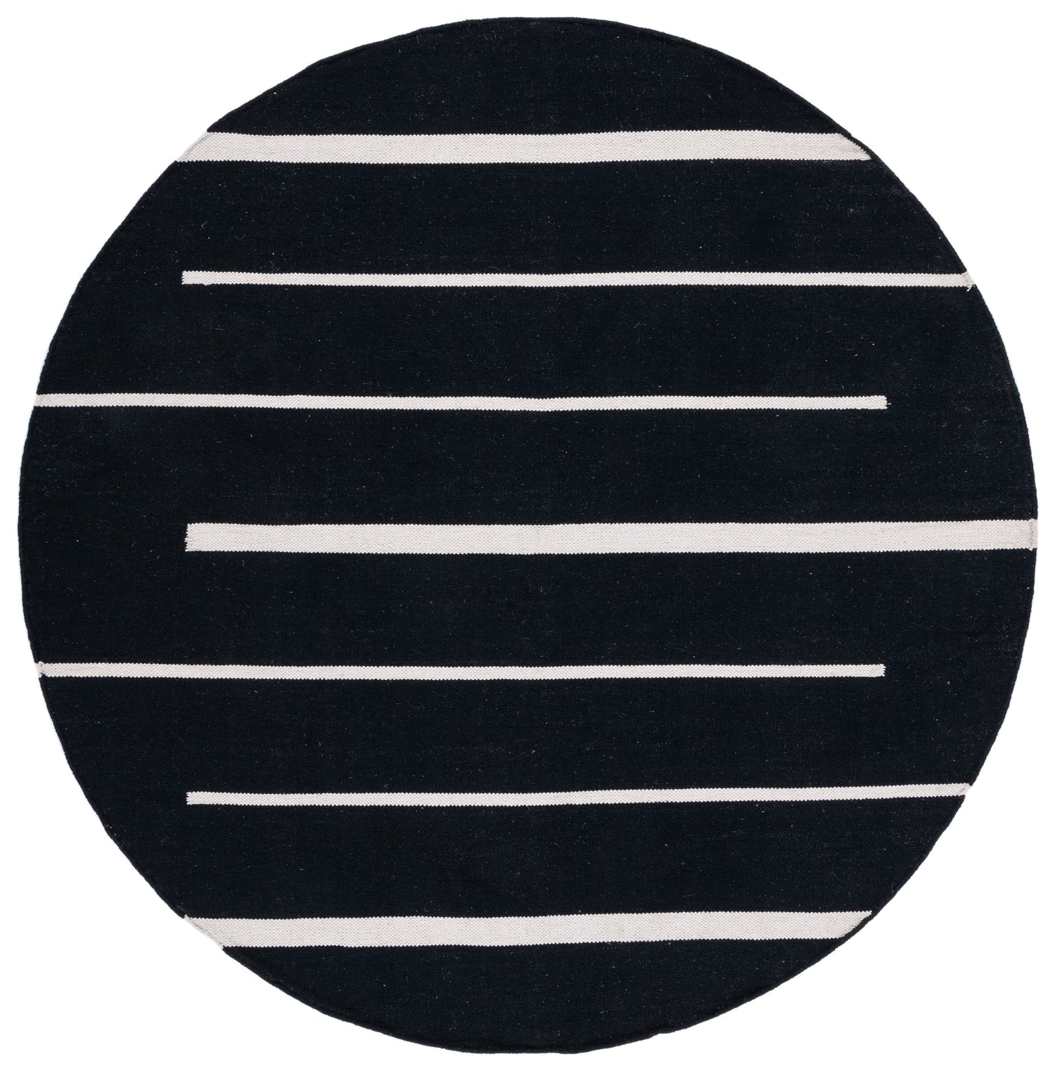 Safavieh Montauk Mtk311Z Black/Ivory Rugs.