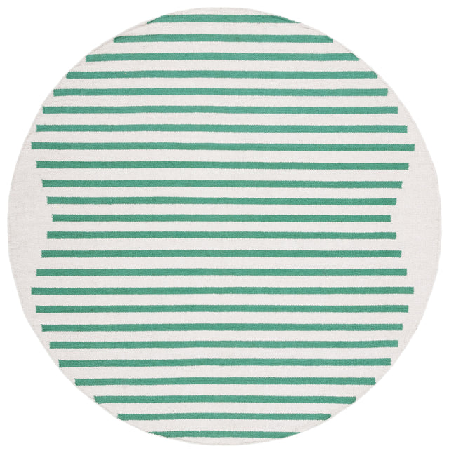 Safavieh Montauk Mtk313X Ivory/Dark Green Rugs.