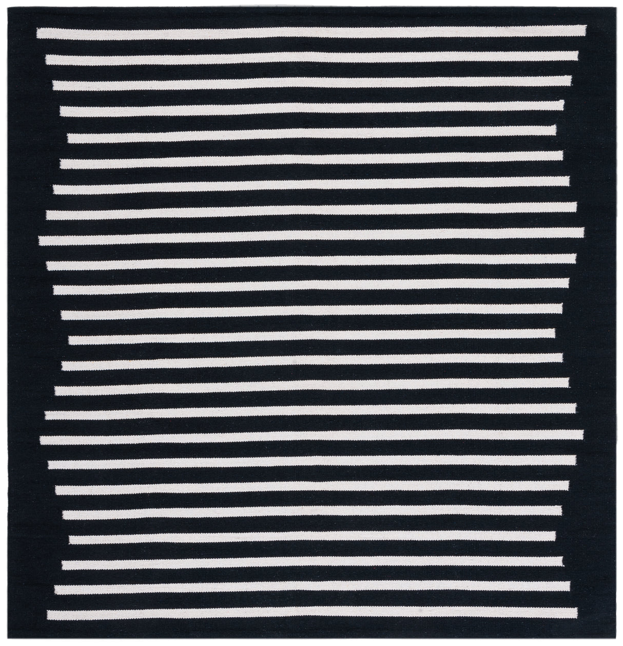 Safavieh Montauk Mtk313Z Black/Ivory Rugs.