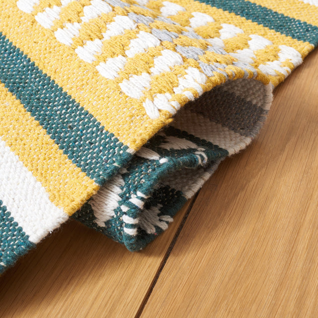 Safavieh Montauk Mtk451D Yellow/Ivory Rug.