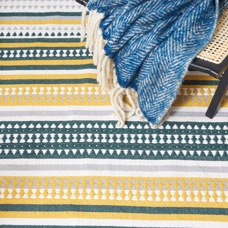 Safavieh Montauk Mtk451D Yellow/Ivory Rug.