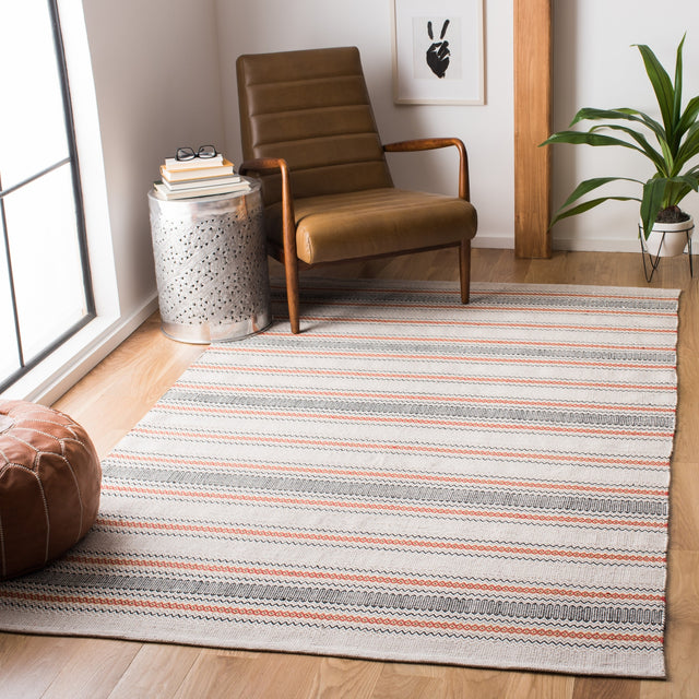 Safavieh Montauk Mtk536Q Red/Beige Rugs.