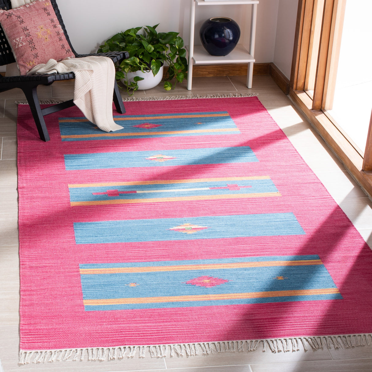 Safavieh Montauk Mtk551Q Red/Blue Rugs.