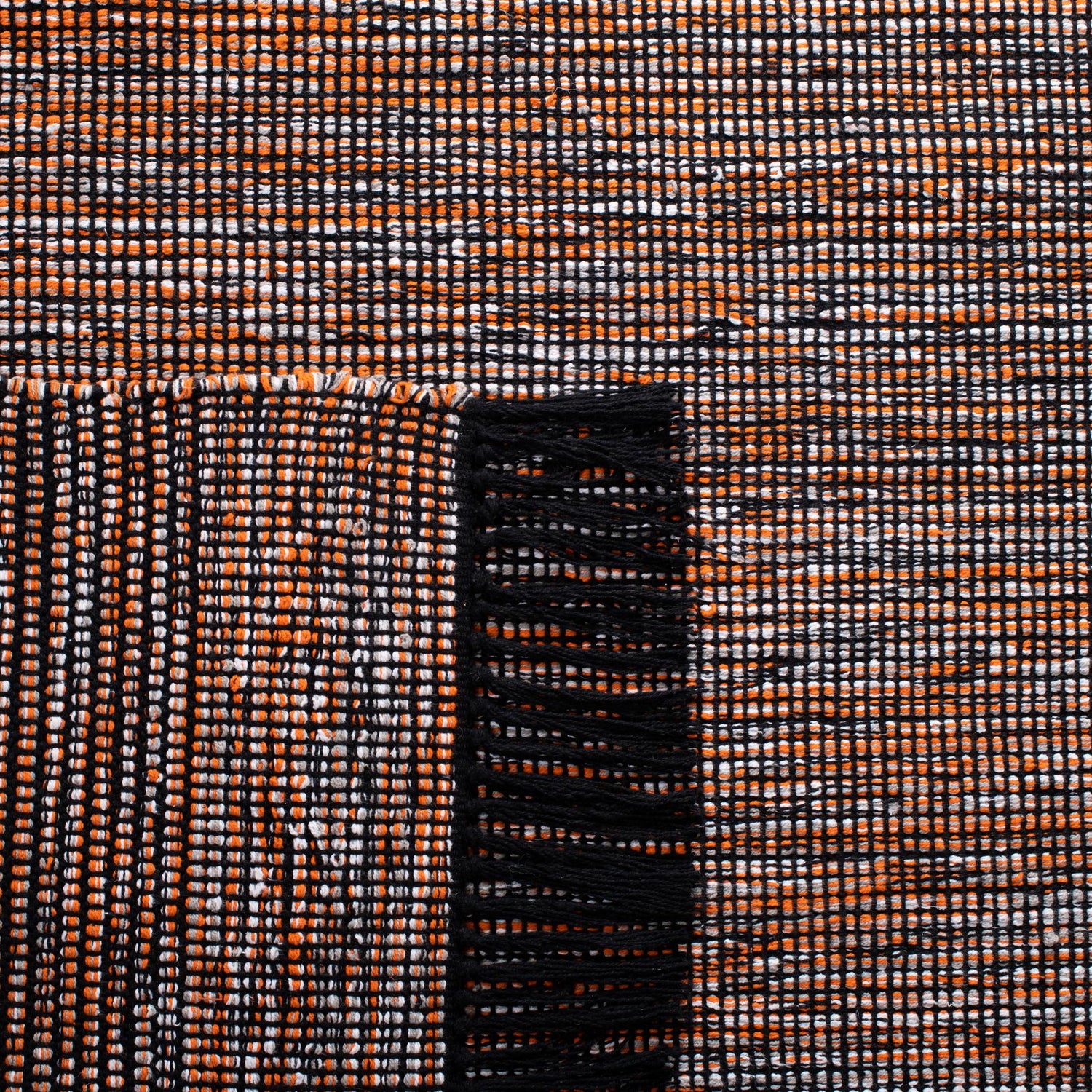 Safavieh Montauk Mtk620P Orange/Black Rugs.