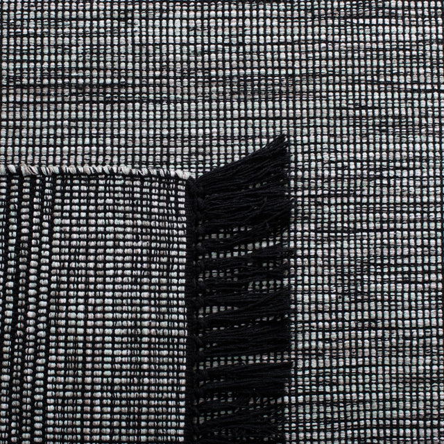 Safavieh Montauk Mtk620Y Light Green/Black Rugs.