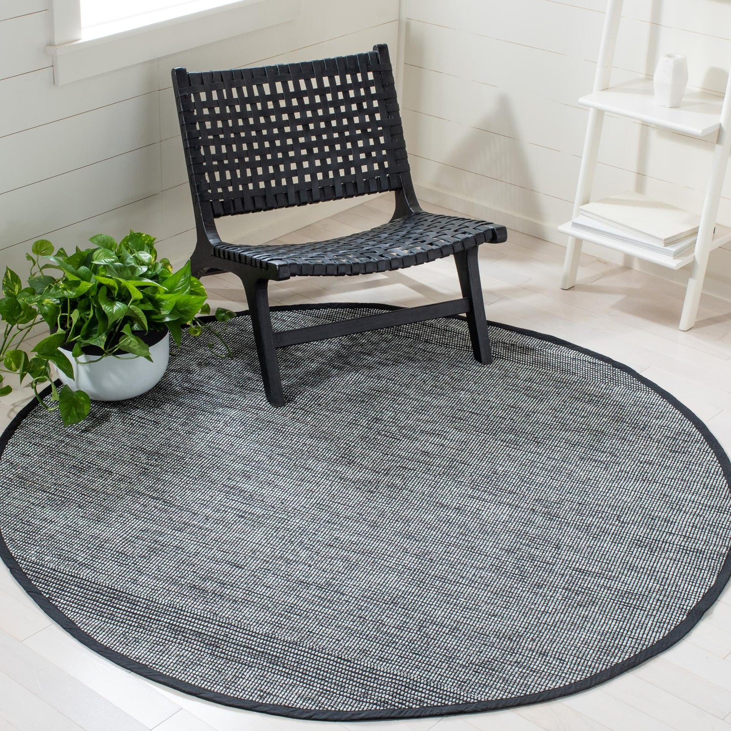 Safavieh Montauk Mtk620Y Light Green/Black Rugs.