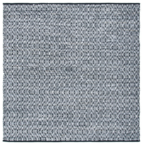 Safavieh Montauk Mtk621F Grey/Black Rugs.