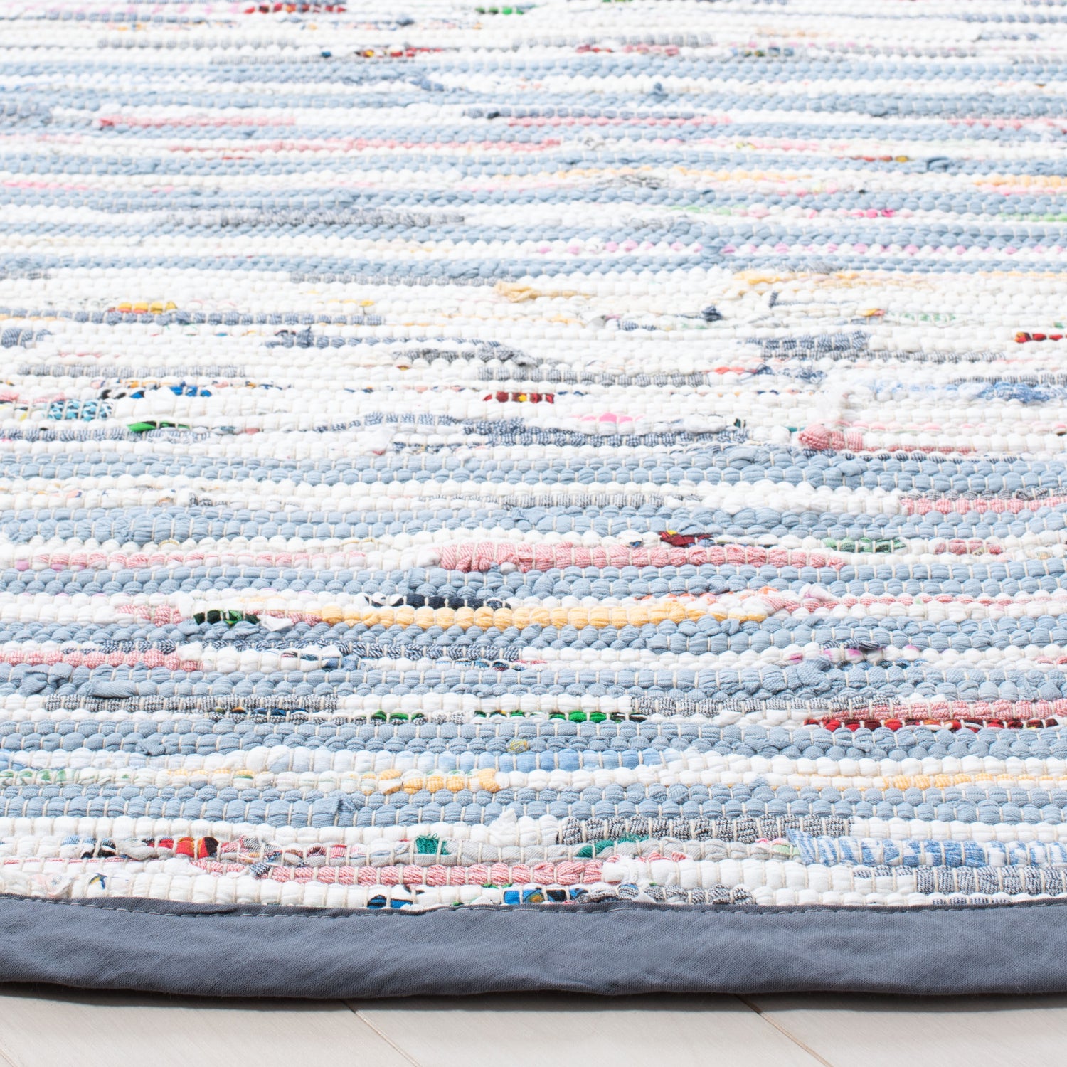Safavieh Montauk Mtk625M Blue/Ivory Rugs.