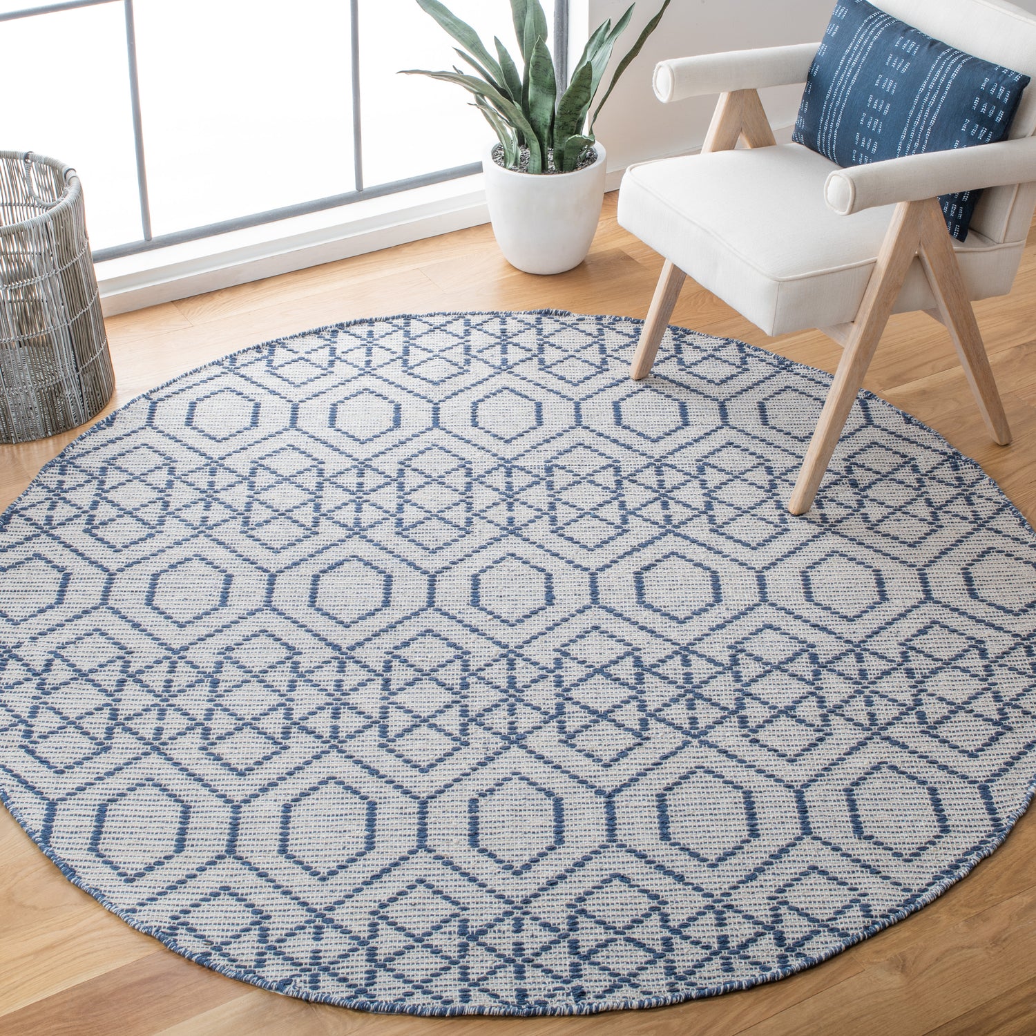 Safavieh Montauk Mtk652N Navy/Beige Rugs.