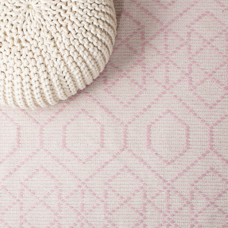 Safavieh Montauk Mtk652U Pink/Ivory Rugs.