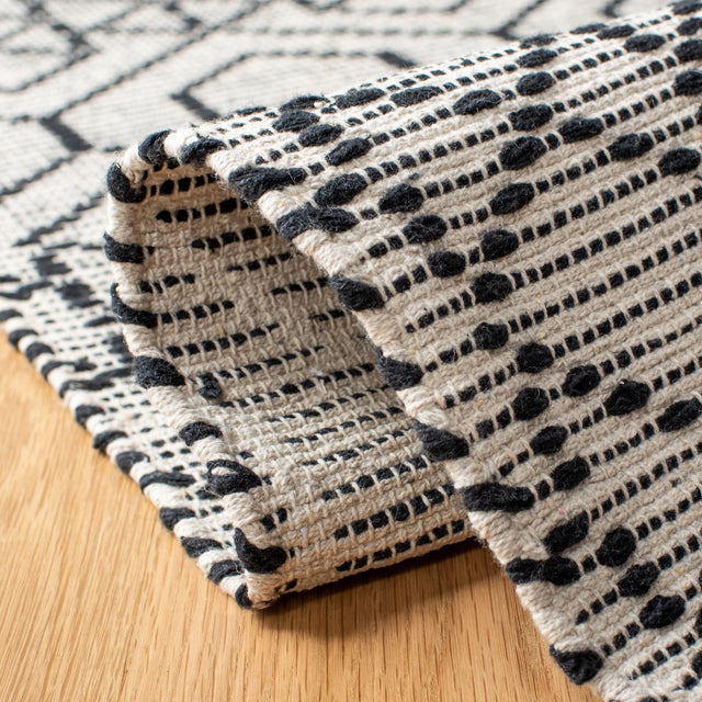 Safavieh Montauk Mtk652Z Black/Beige Rugs.