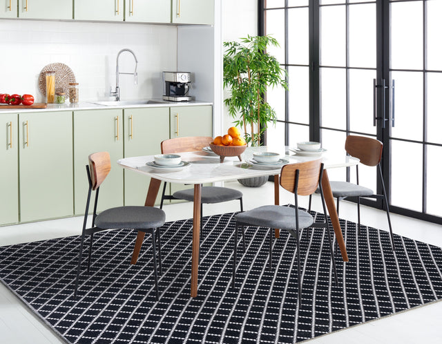 Safavieh Montauk Mtk706Z Black/Ivory Rug.