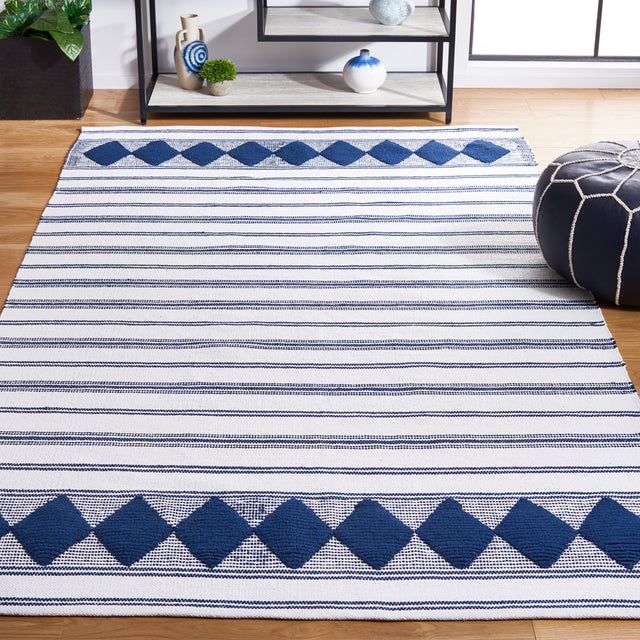 Safavieh Montauk Mtk708N Navy/Ivory Rug.