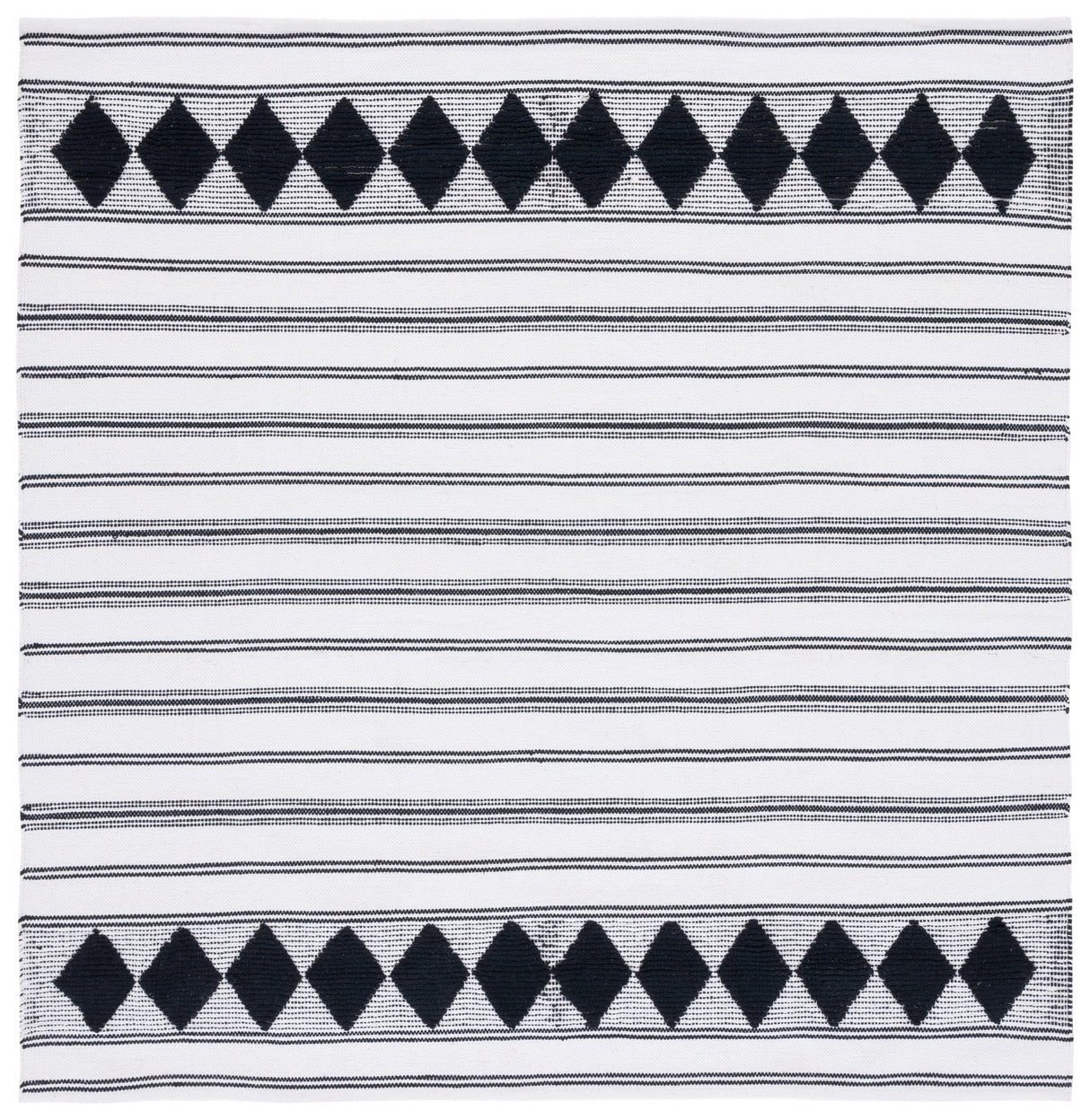 Safavieh Montauk Mtk708Z Black/Ivory Rug.