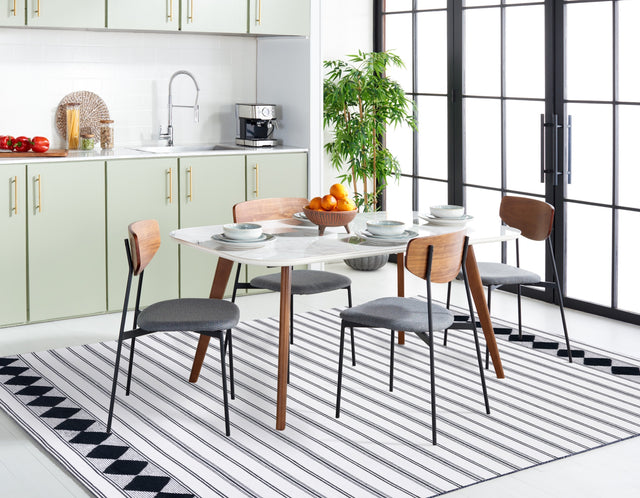 Safavieh Montauk Mtk708Z Black/Ivory Rug.