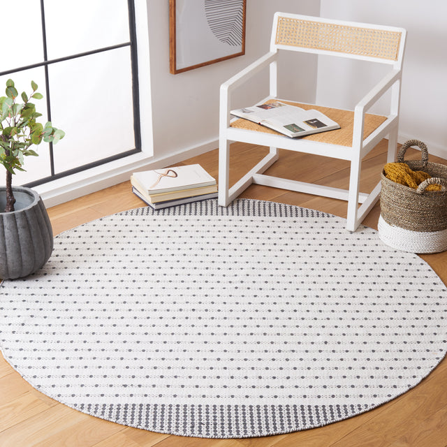 Safavieh Montauk Mtk714F Grey/Ivory Rug.
