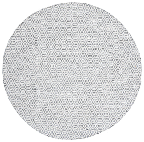 Safavieh Montauk Mtk813A Ivory/Black Rugs.