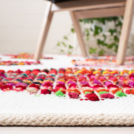 Safavieh Montauk Mtk814A Ivory/Red Rugs.