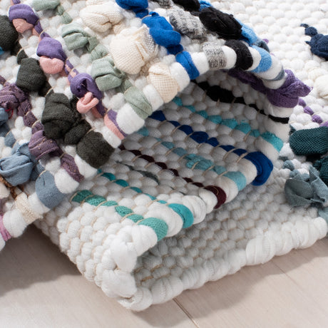 Safavieh Montauk Mtk817A Ivory/Blue Rugs.